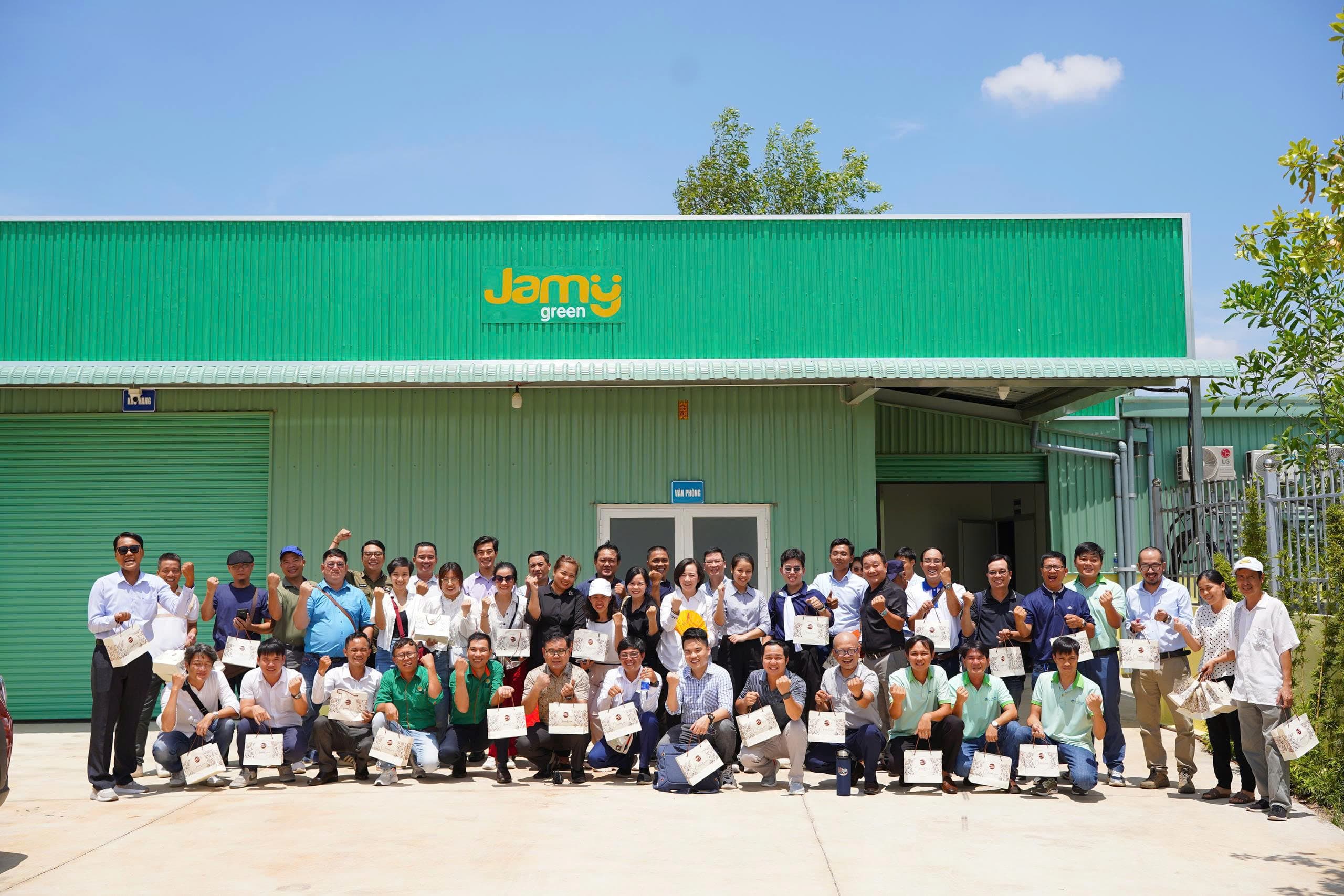 The Cohamy team at our production factory – committed to quality in every product.